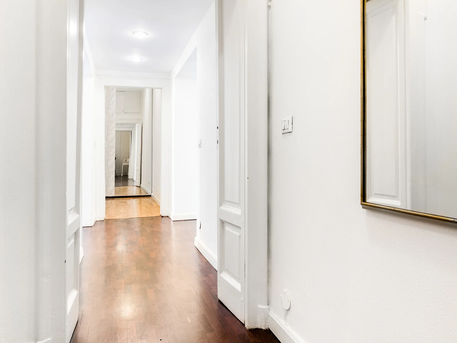 Ingresso appartamento design Viale Majno 14 Milano