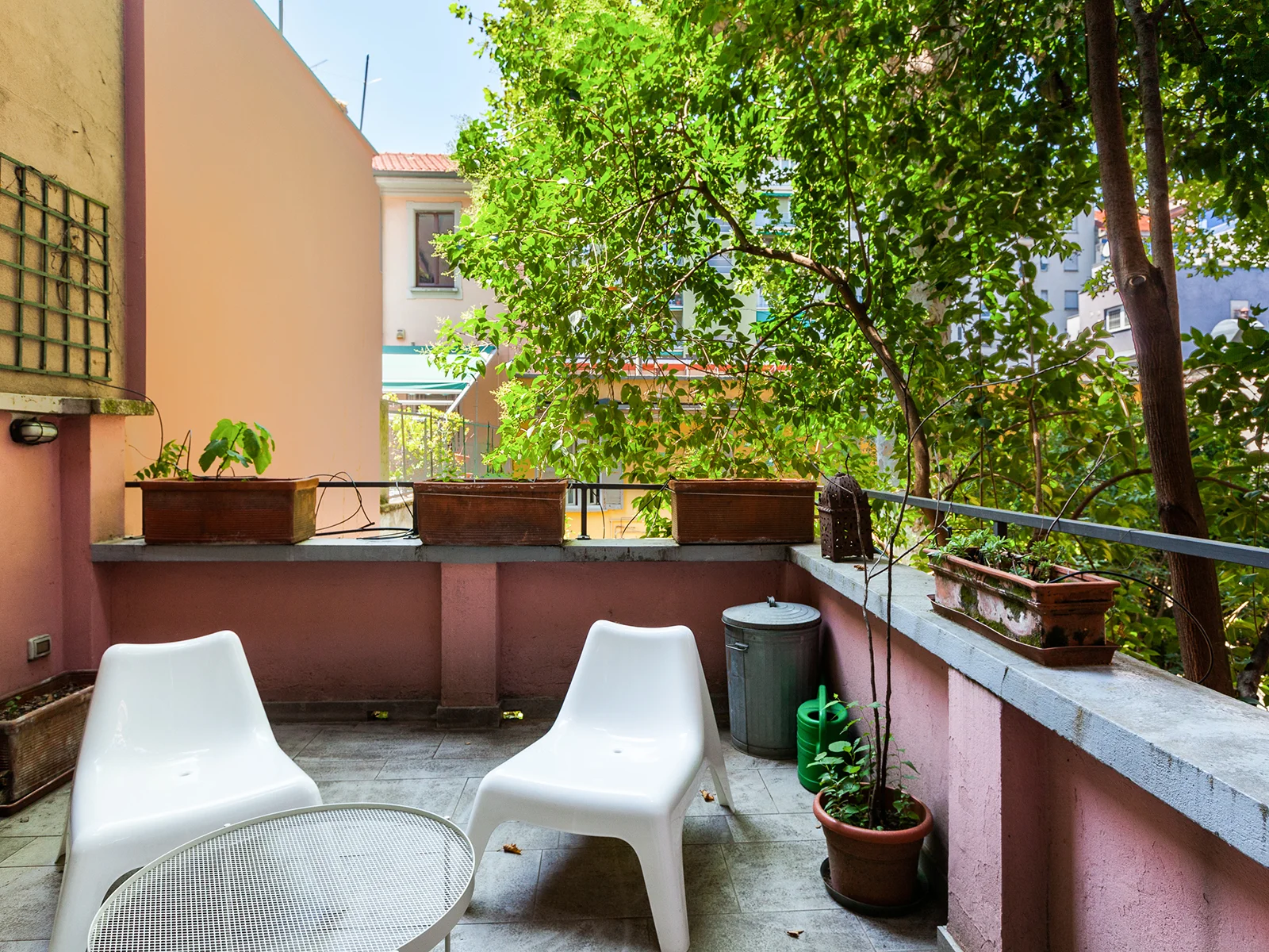 Terrazza privata appartamento Città Studi Via Bazzini